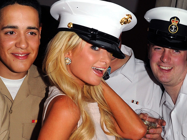  Last Night in NY: Paris Kicks Off Fleet Week