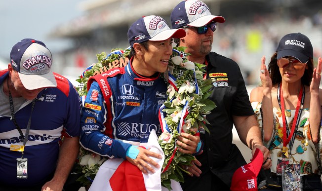 Sato holds off Castroneves to give Andretti another Indy 500 win