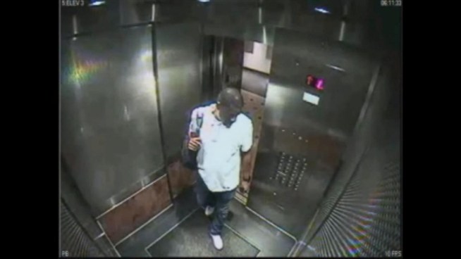 Police are looking for a suspect who tried to burglarize seven Brooklyn Heights homes in a matter of hours earlier this month.