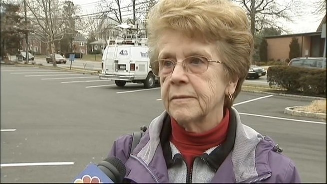 A New Jersey Pharmacy accidentally substitutes cancer pills for kids fluoride prescriptions.