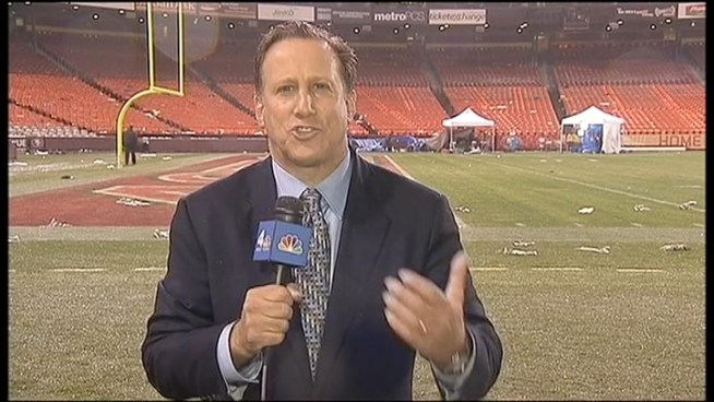 Bruce Beck puts the finishing touches on the Giants overtime win against the 49ers in the NFC Championship game from soggy Candlestick Park.
