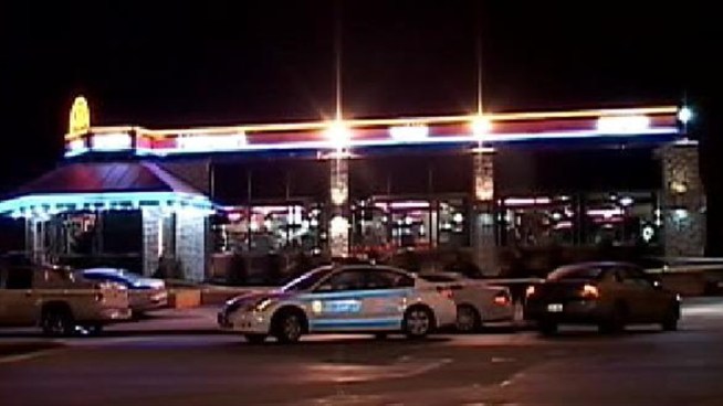 An off-duty New York City correction officer who was shot in the stomach outside a diner in Queens remains in stable condition after undergoing surgery at a hospital. Police are still looking for the shooter. Katherine Creag reports.