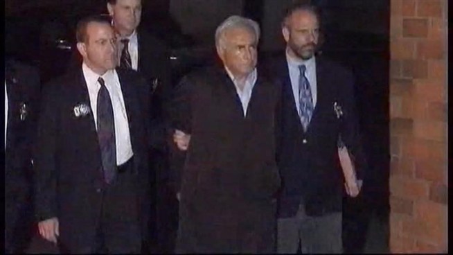 Prosecutors filed a motion on Monday to dismiss all charges against Dominique Strauss-Kahn, stating that the Manhattan maid who accused him of sexual assault had told so many lies that her story could no longer be considered reliable. Jonathan Dienst reports.