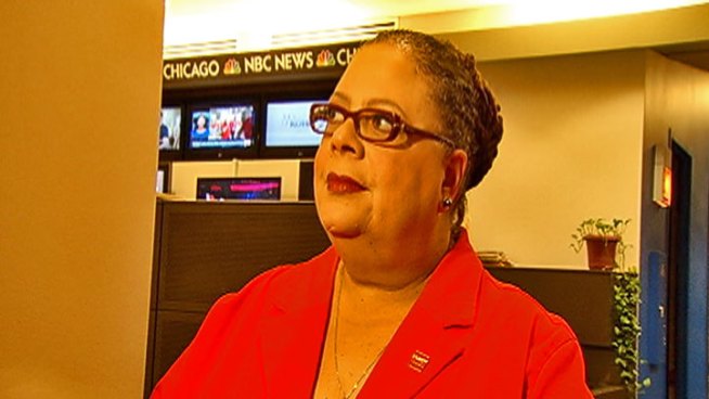 Day 6 of Chicago's teacher strike included talks of an injunction, democracy and the raised voices of frustrated parents. Rob Elgas reports.