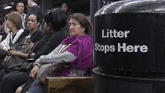 It may be the end of the line for eating on the go down below in New York City. State Senator Bill Perkins (D-Manhattan) has introduced legislation that would outlaw eating in the city's subway system and impose a $250 fine on violators.