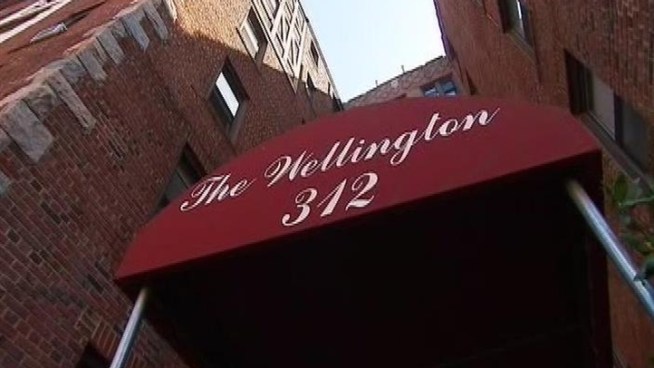 Police are accusing a man of killing a 35-year-old Westchester woman in her apartment while their baby was nearby. The baby is recovering from dehydration but is otherwise in good condition. Andrew Siff reports.