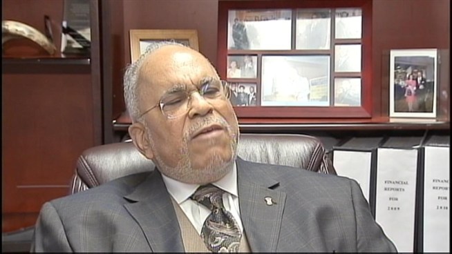 Students at some New Jersey schools hit hard by Sandy are making up the classroom time lost due to the storm by holding class on state and federal holidays -- a decision that caused some controversy on the day that honors the legacy of Dr. Martin Luther King Jr. Gus Rosendale reports.