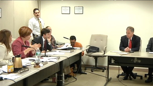 The prospect of a showdown in court between the mayor and the City Council over the Bloomberg's administration's homeless police looms. Melissa Russo reports.