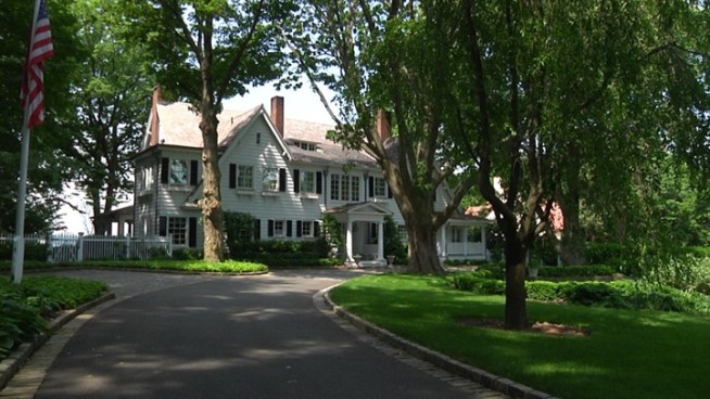 http://media.nbcbayarea.com/images/SANDSPOINT_722x406_2008857128.jpg