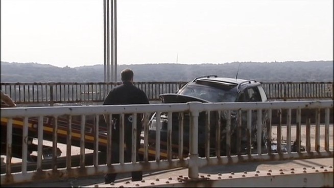 A hit-and-run driver caused a crash early Friday morning that left the Bayonne Bridge closed for hours during the morning rush, and then apparently stole the pickup truck of a good Samaritan who stopped to help, authorities said.  News 4 s Jonathan Vigliotti talked exclusively to that good Samaritan.