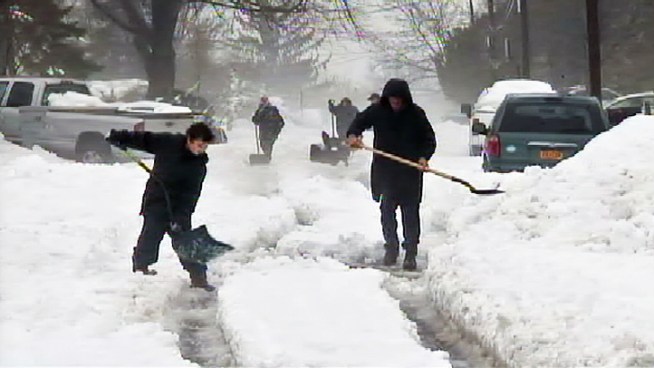 Some Long Island residents say they've been stranded in their homes for days while waiting for snowplows to clear their streets. And officials aren't returning their calls. Greg Cergol reports.