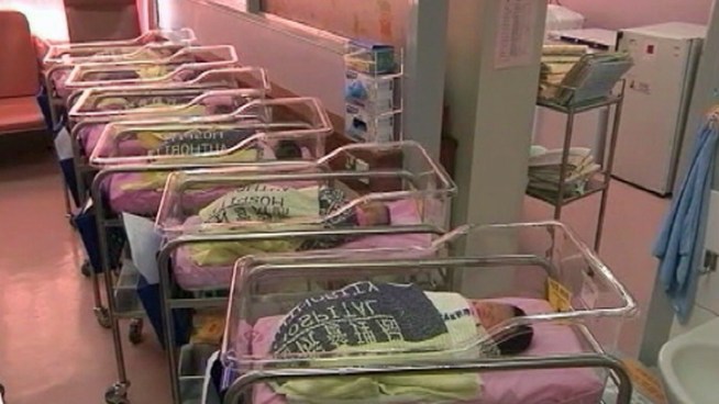 Monday marks the beginning of the Chinese New Year, the Year of the Dragon. Many Asian families around the world are timing the birth of their babies for this year because the Dragon sign is the mightiest. News4's Erika Tarantal explains.
