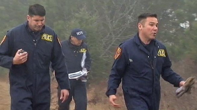 Investigators returned to a serial killer's beachside burial ground today, looking again for any clues to help them solve the baffling disappearance of a prostitute named Shannan Gilbert and determine the identity of a mass murderer. John Noel reports.