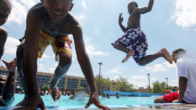 http://media.nbcbayarea.com/images/kidsswimming.jpg