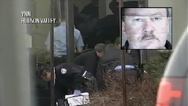 Terrifying moments inside an Orange County courthouse Wednesday, when a man armed with a shotgun stormed in and opened fire. Pat Battle has more on what may have set off Timothy Mulqueen inside the Middletown Courthouse.