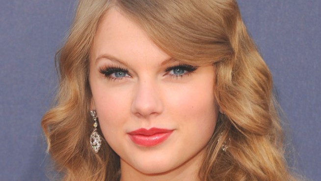 The singer also says she's 