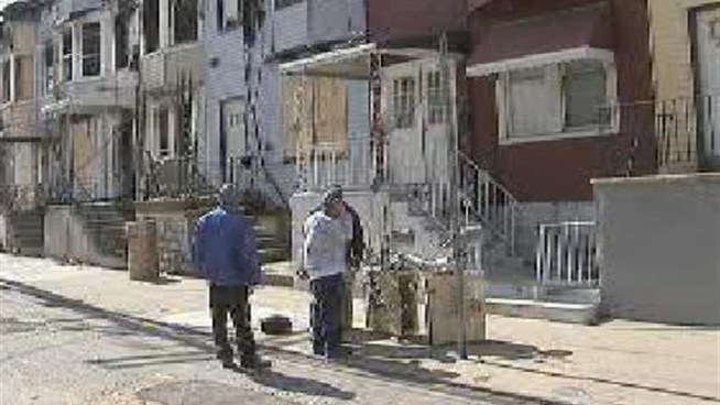The massive fire that hurt five firefighters and nearly two dozen families homeless in Jersey City Sunday is calling attention a dangerous risk hidden in tens of thousands of homes in the tri-state area. Brian Thompson reports.