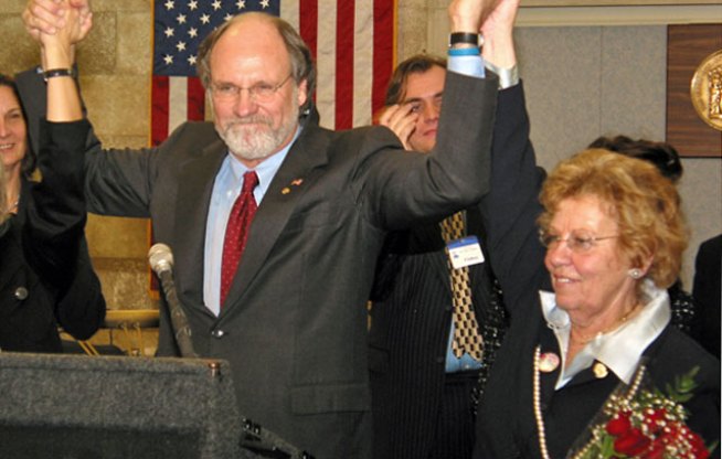 Corzine Picks State Senator as Running Mate