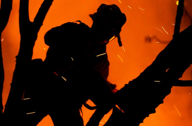 Another Fire Threatens Homes in LA Area