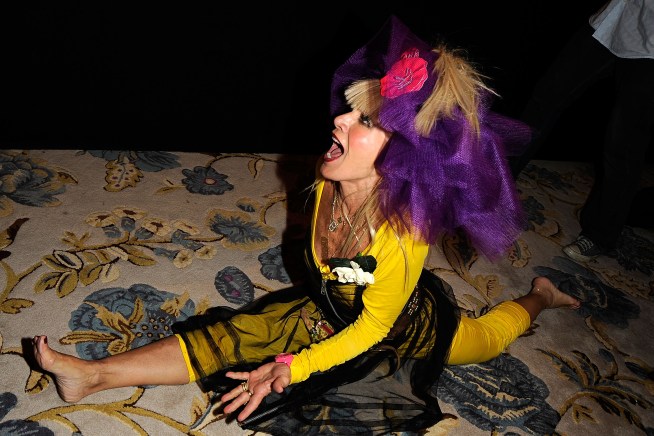 Betsey Johnson Designing Room for Eloise at The Plaza