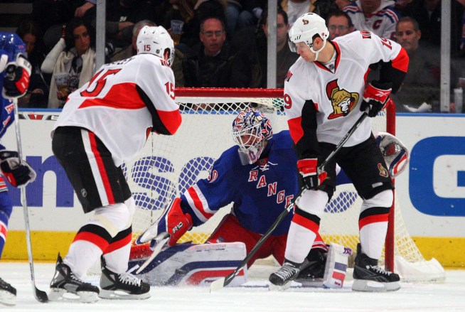 Rangers Lundqvist Blanks Senators in Shootout Win