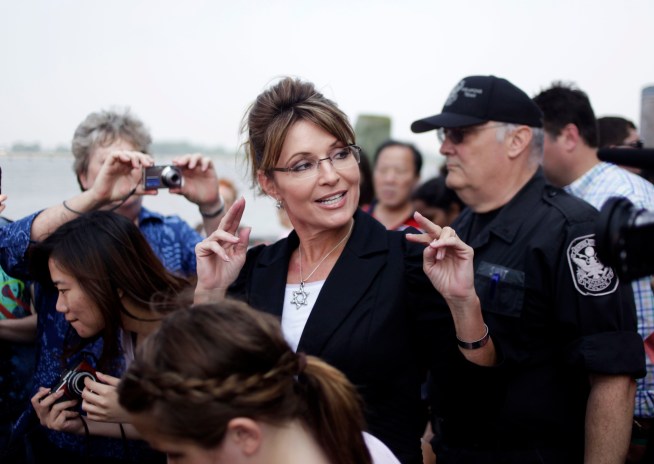 Palin Dons Star of David Necklace