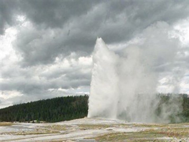 Earthquake Swarm at Yellowstone