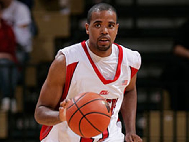 Rutgers Holds Off Rider, 66-62