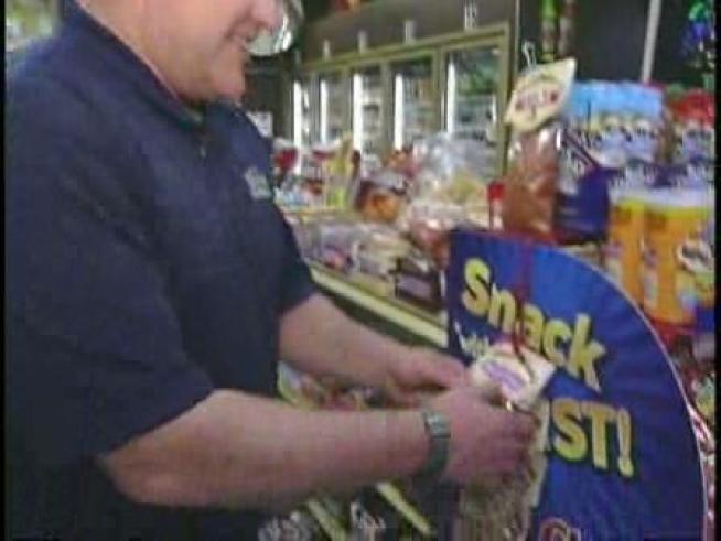 Consumers should stop eating all foods containing pistachios.