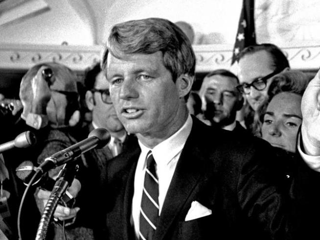New Signs Point to the Past as Triboro Bridge Renamed After RFK