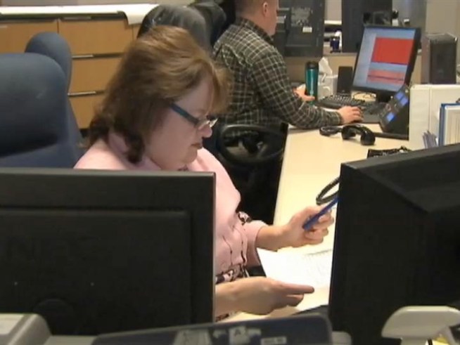 Searching for Gas Leaks. NBCNewYork goes along with the crews who help keep us safe