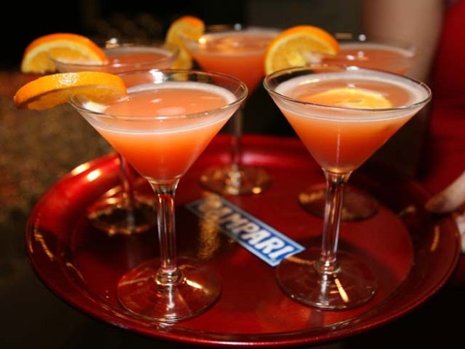 Keep Holiday Happy Hours Healthy