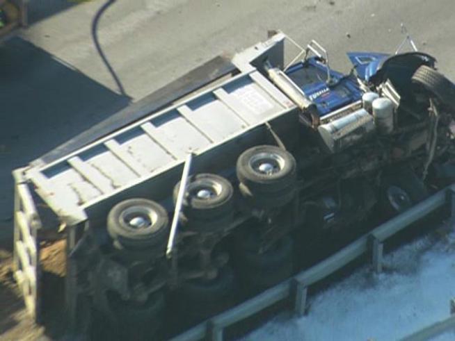 Dump Truck Crash Kills 2 in NJ