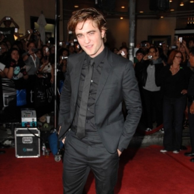 Robert Pattinson’s Strangest Audition: In Drag!
