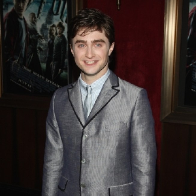Daniel Radcliffe Talks 'Harry Potter' Kiss: 'I've Had Enough Practice Over The Years'