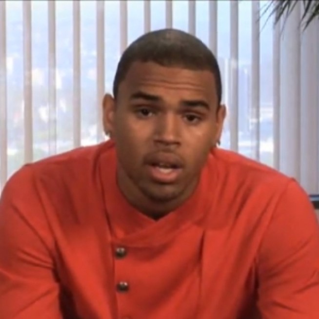 Chris Brown Apologizes For Rihanna Incident, Asks Public For Forgiveness