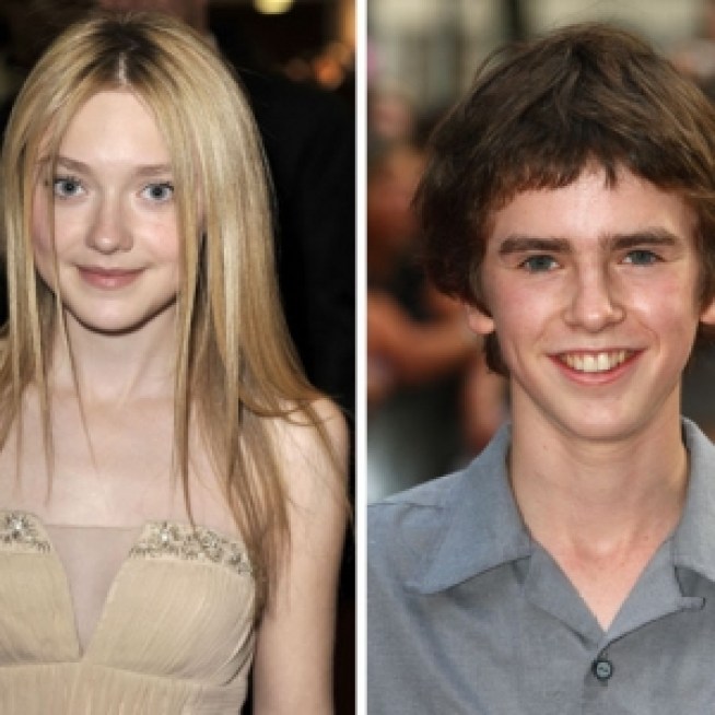 ROLL CALL:  New Couple Alert? Dakota Fanning & Freddie Highmore