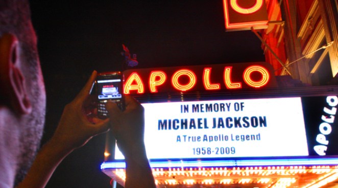 Apollo Plans Star-Studded Tributes for Jackson 