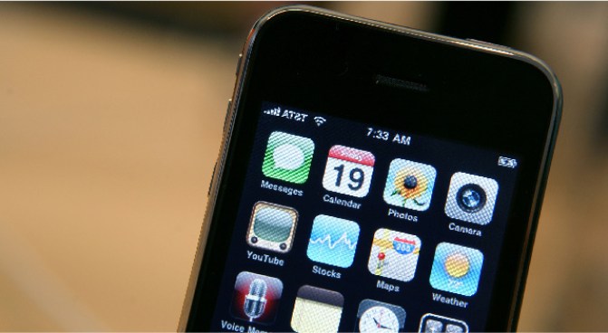 Apple Takes a Bite Out of Wall Street