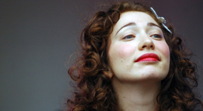 7/24: Regina Spektor Plays a Cozy Show