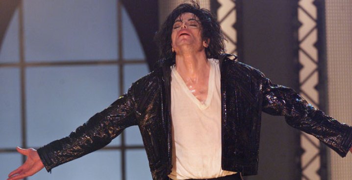 Dancing, Tears in the Street as NYC Mourns MJ