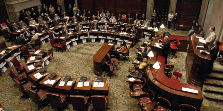 Senate Meets, Fails to End Standoff