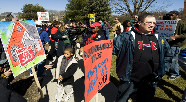 032109 aigprotest