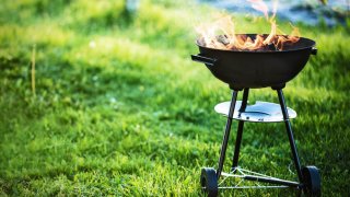 090219 barbecue grill generic