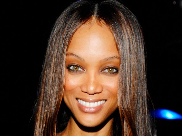 101309 Tyra Banks Skinny Face