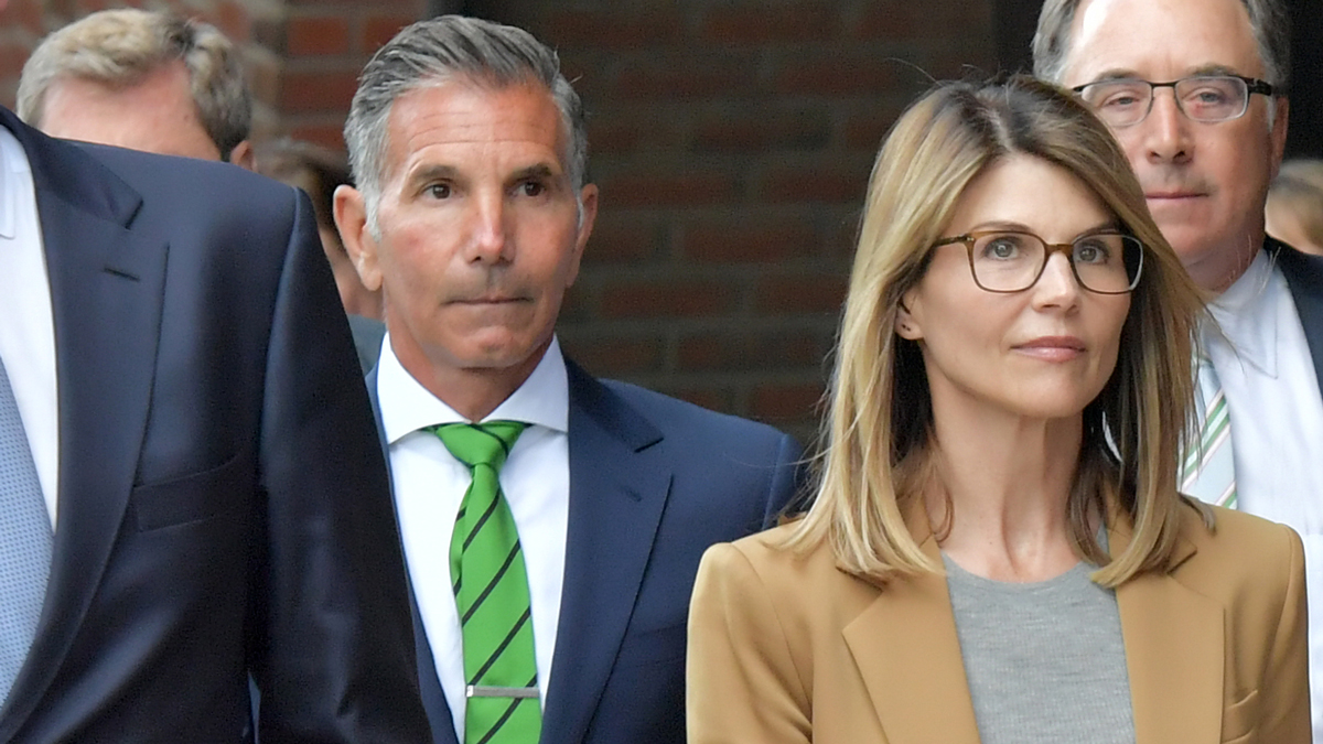 October Trial Date For Lori Loughlin In College Scam Case – NBC New York