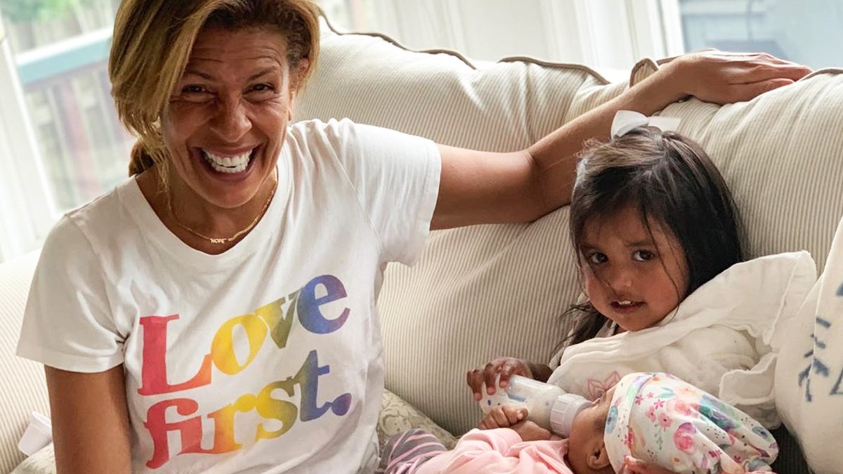 Hoda Kotb Jumps For Joy As Daughter Hope Catherine Crawls