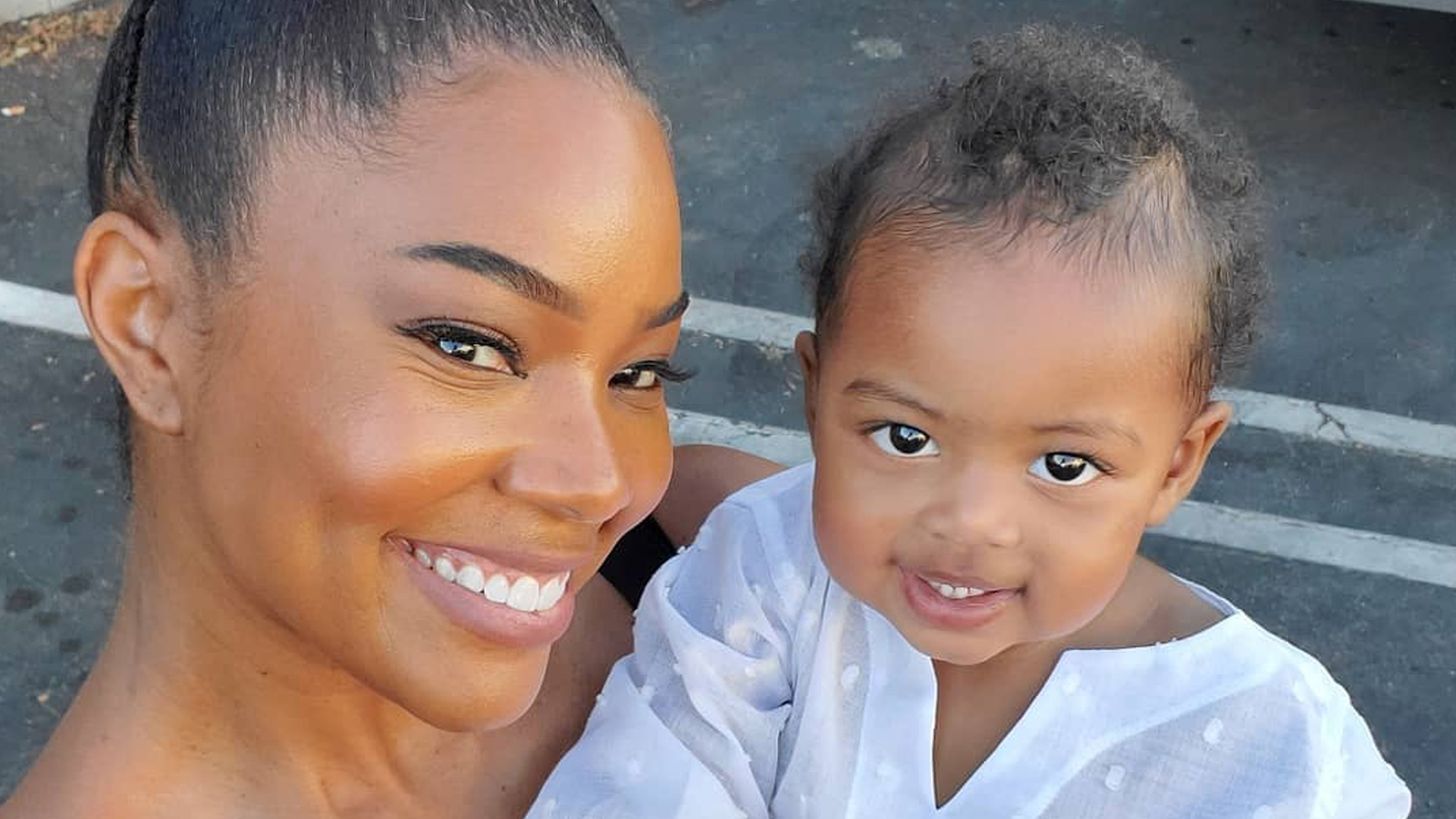 Gabrielle Union S Daughter Mimics Her Mom On The Phone Nbc New York