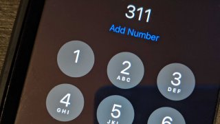 An iphone calling 311