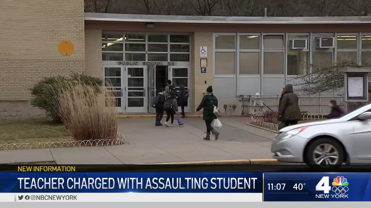 NYC Special Education Teacher Charged With Assaulting Student NBC New